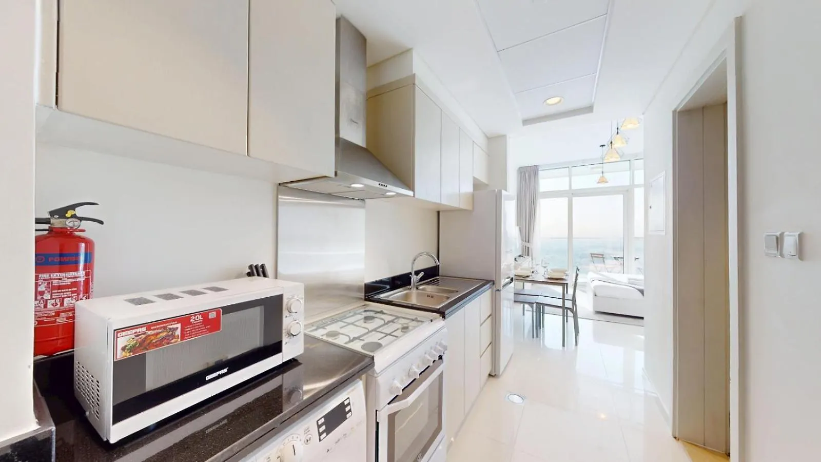 Carson C - Spacious Studio With Golf Course Views Dubai United Arab Emirates